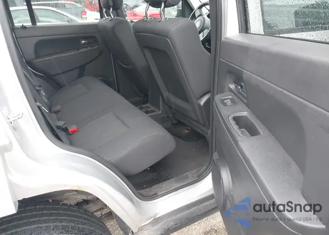 2011 Jeep Liberty Sport z USA, uszkodzony, nr VIN 1J4PN2GK0BW504531